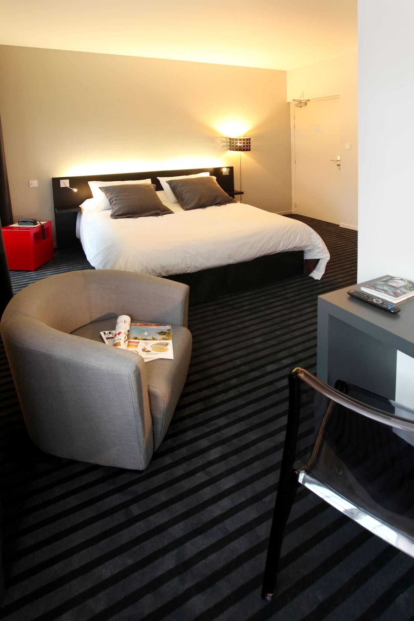 Le Germinal Hotel Cesson-Sevigne Bagian luar foto