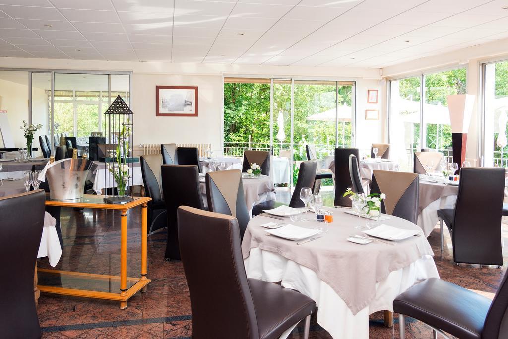 Le Germinal Hotel Cesson-Sevigne Bagian luar foto