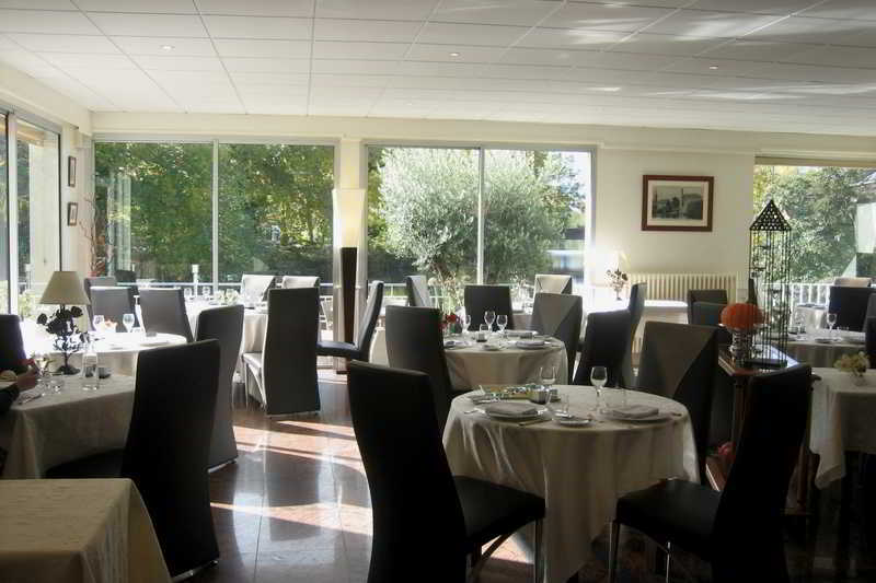 Le Germinal Hotel Cesson-Sevigne Bagian luar foto